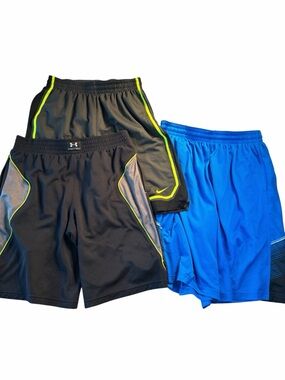 Nike Men’s Athletic Shorts - Black with Neon Yellow Trim